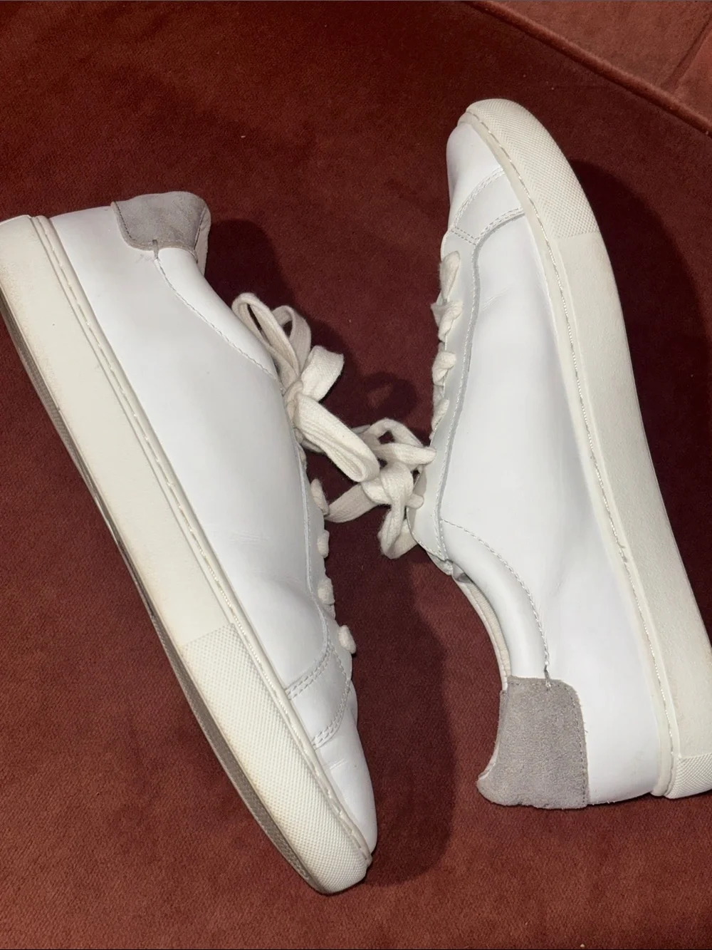 Sam Edelman low top white classic sneakers suede back y2k style shoe women’s 7